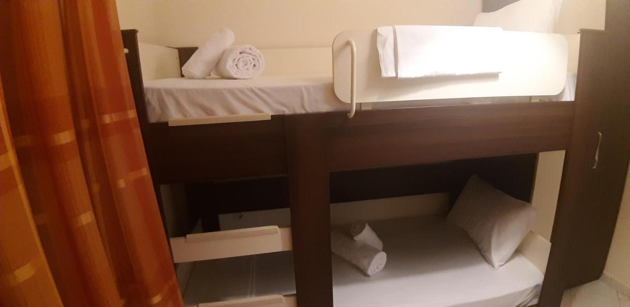 Stathoris Deluxe Apartment Néa Péramos Kültér fotó