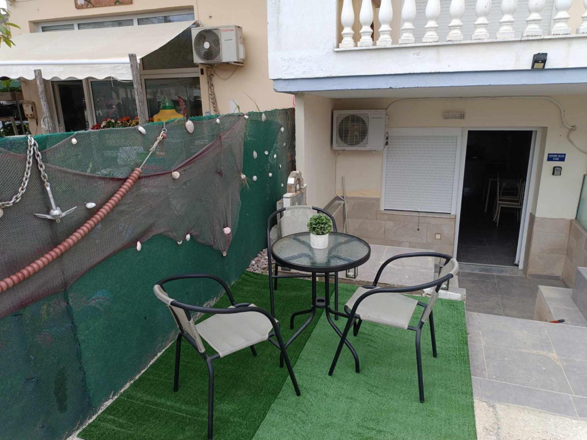 Stathoris Deluxe Apartment Néa Péramos Kültér fotó