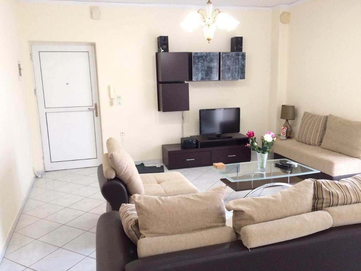 Stathoris Deluxe Apartment Néa Péramos Kültér fotó